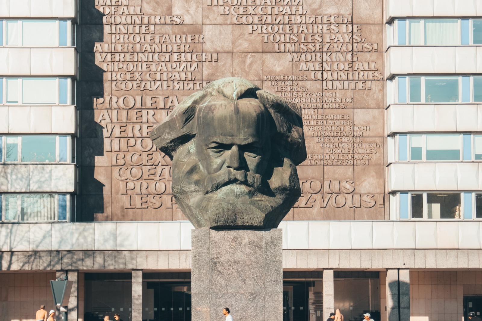 Monumento em homenagem a Karl Marx.