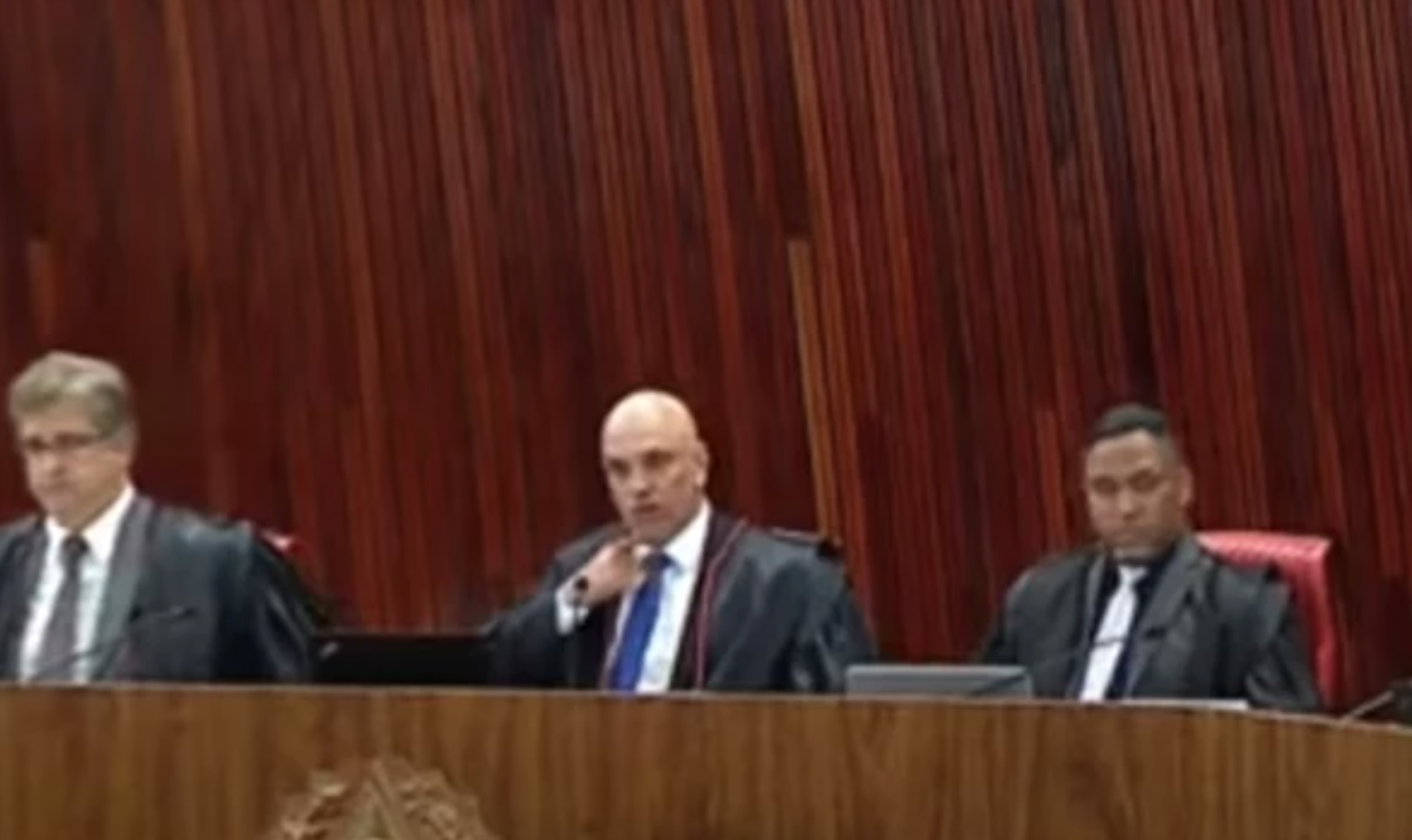 Alexandre de Moraes durante julgamento