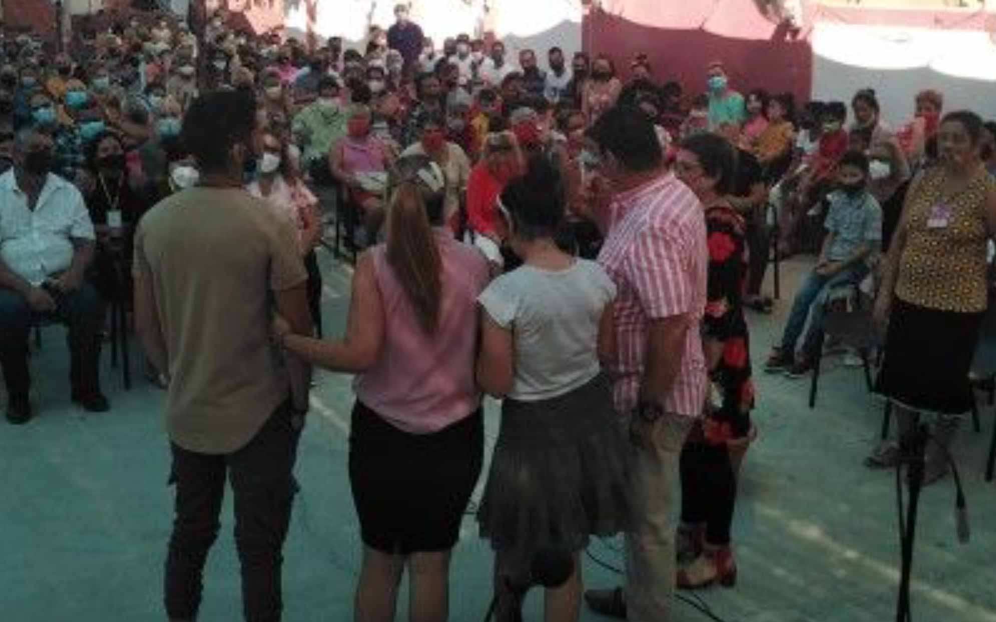 Evento de oração em Cuba