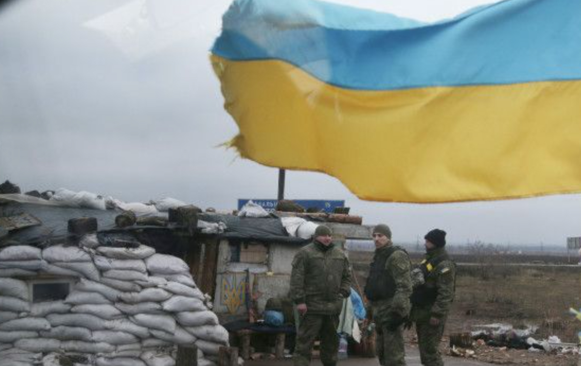 Militares ucranianos perto da fronteira com a Rússia