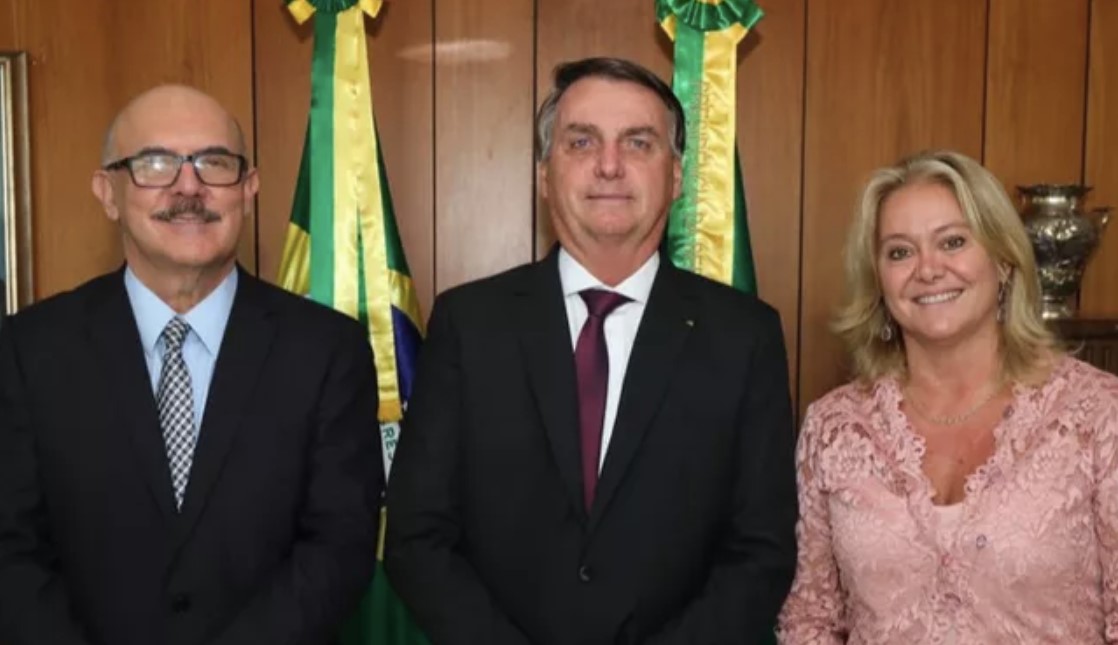 Milton Ribeiro, Jair Bolsonaro e Cláudia Queda de Toledo