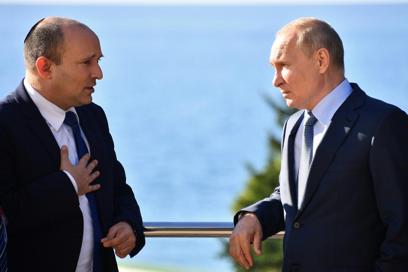 Naftali Bennett e Vladimir Putin