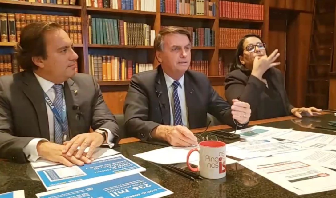 Presidente Jair Bolsonaro em live