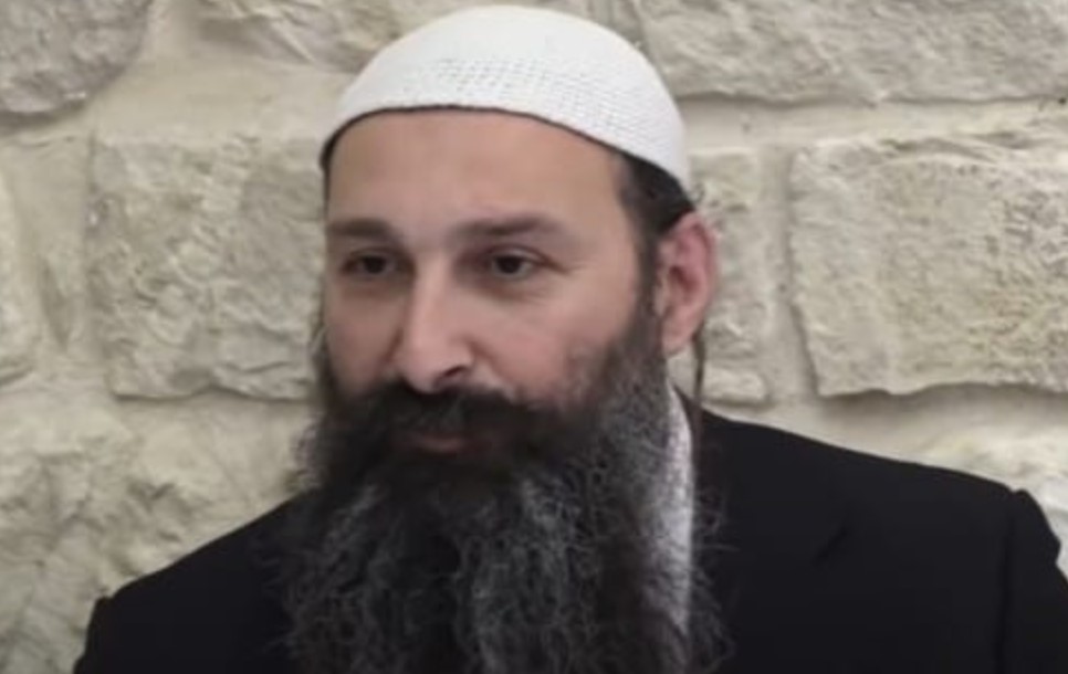 rabino Alon Anava