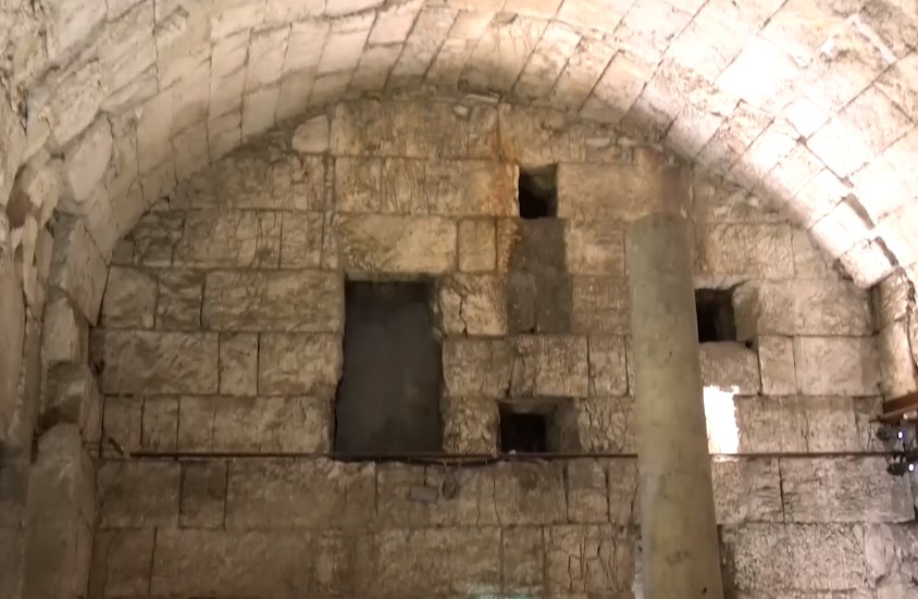 Restos do edifício em Jerusalém